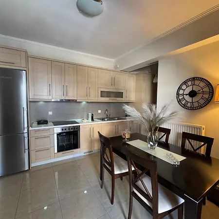 Calm * Τρίκαλα